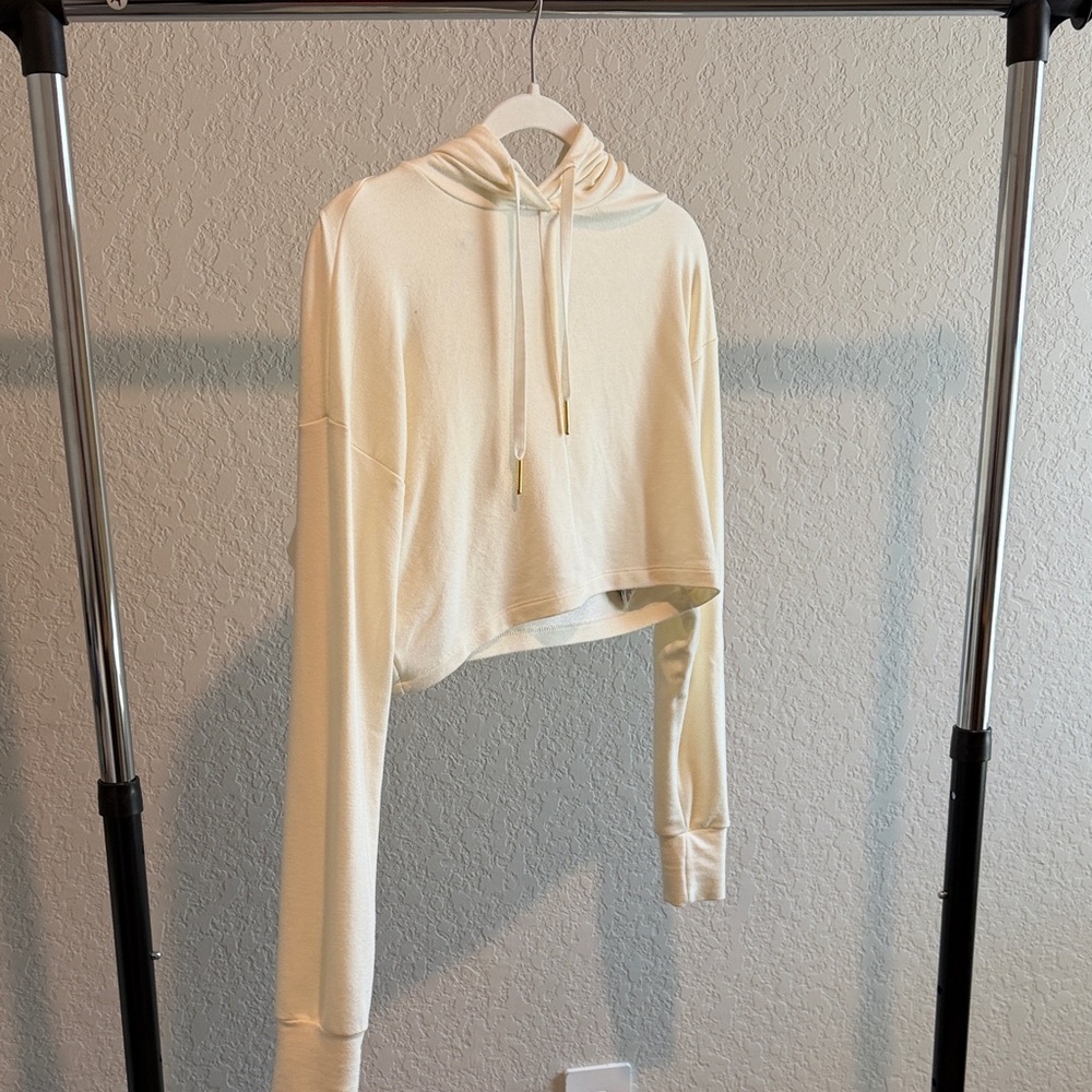 Gymshark- Whitney Simmons Off-White Cropped Hoodie